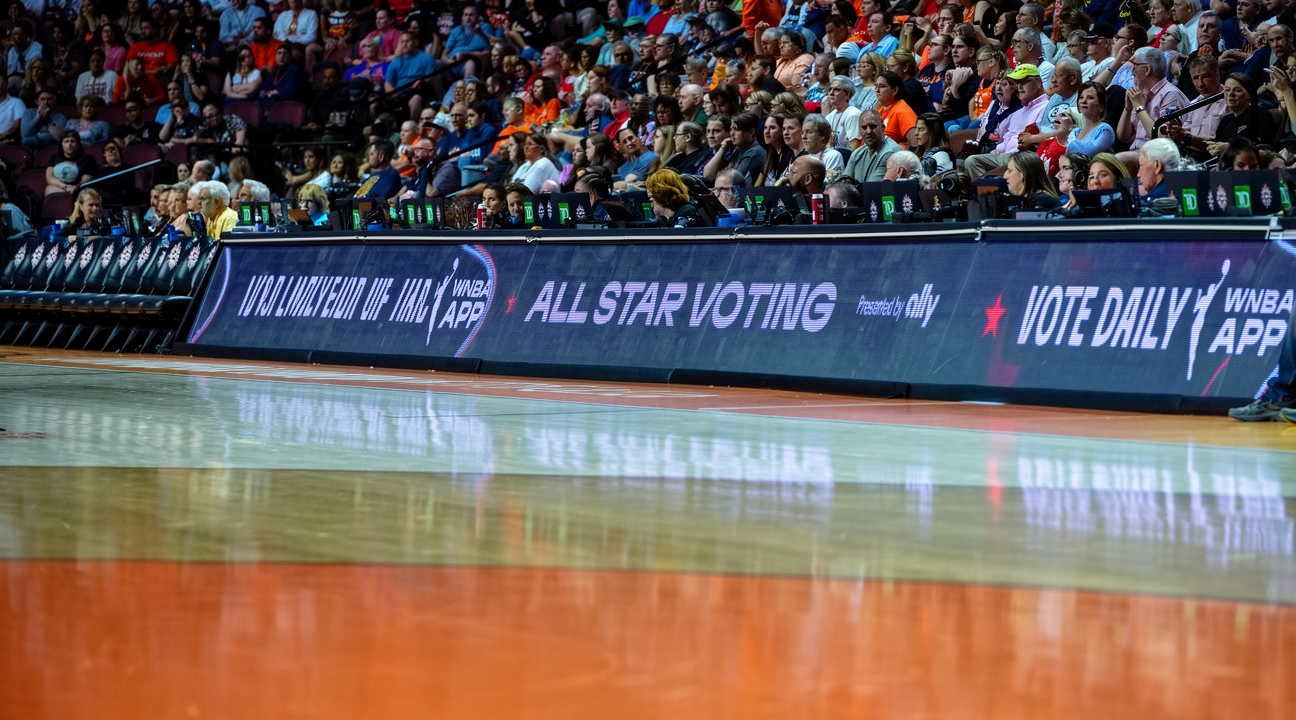 M6米乐体育平台官网 - WNBA 全明星选秀花絮：Weatherspoon 与 Cooper 选边，Bueckers 与 Clark 成焦点 - M6米乐